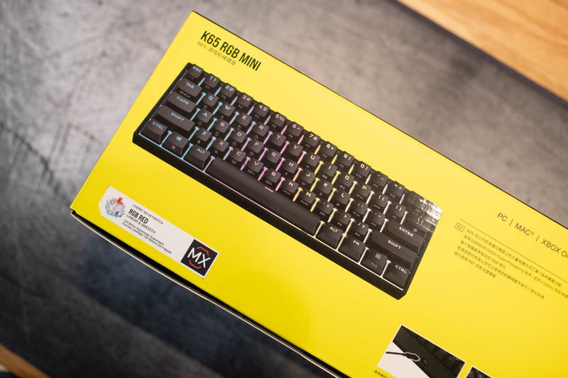 一把能让桌面空间变大的键盘，海盗船K65 Mini