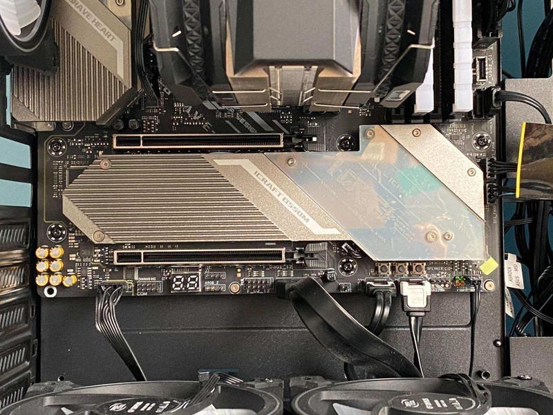 用PCIe 4.0硬盘更爽吗？西部数据WD_BLACK SN850测试，性能碾压？