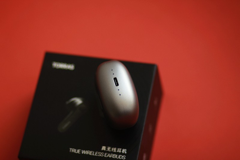 仿生鲸腔结构共振发声 图拉斯G10蓝牙耳机