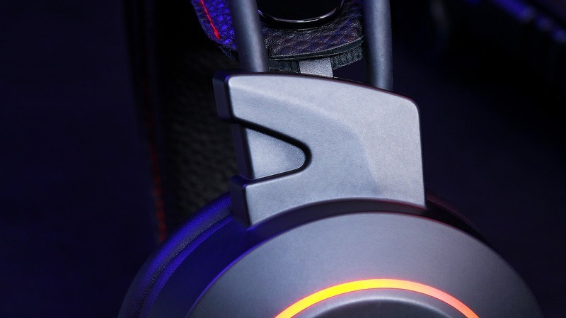 治愈头戴式耳机恐惧症，百元炫酷游戏耳机，迪摩FH60