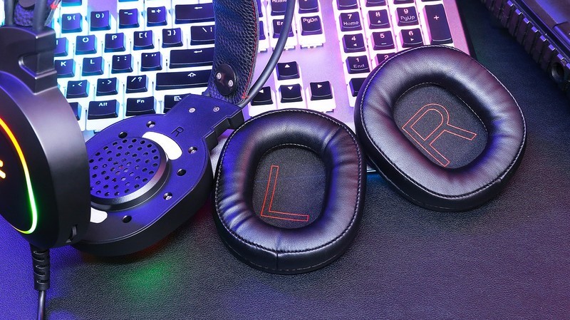 治愈头戴式耳机恐惧症，百元炫酷游戏耳机，迪摩FH60