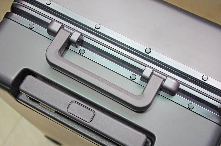 有型有款，表现不凡：地平线8号 POWER 系列登机箱体验