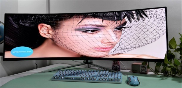 49寸带鱼屏值得入手吗？尊享大屏搭配高分辨率，全景时代值得推荐