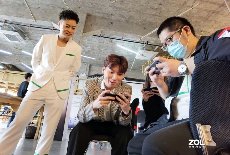 快乐周末怎么过？ 线下体验OnePlus9系列哈苏影像机皇 一起”加油”