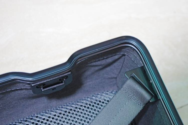 有型有款，表现不凡：地平线8号 POWER 系列登机箱体验