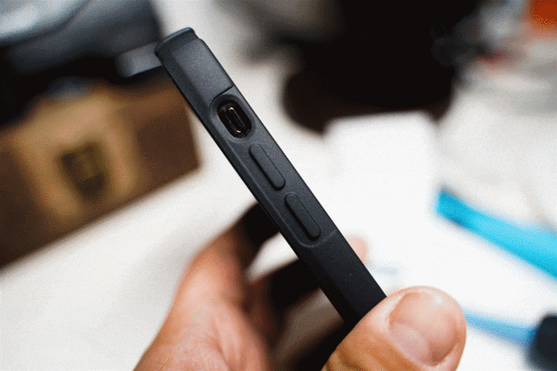 全副武装到牙齿！iPhone12 PRO保护配件入坑与踩坑分享