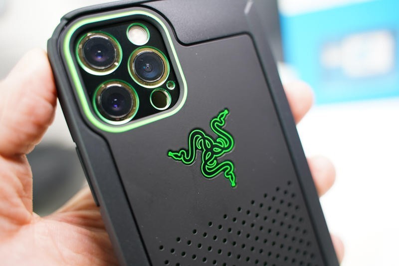 全副武装到牙齿！iPhone12 PRO保护配件入坑与踩坑分享