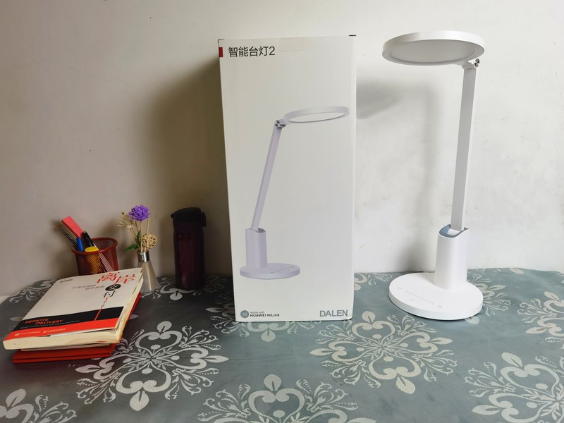 百元自带学习模式的台灯，就看华为智选智能台灯2体验