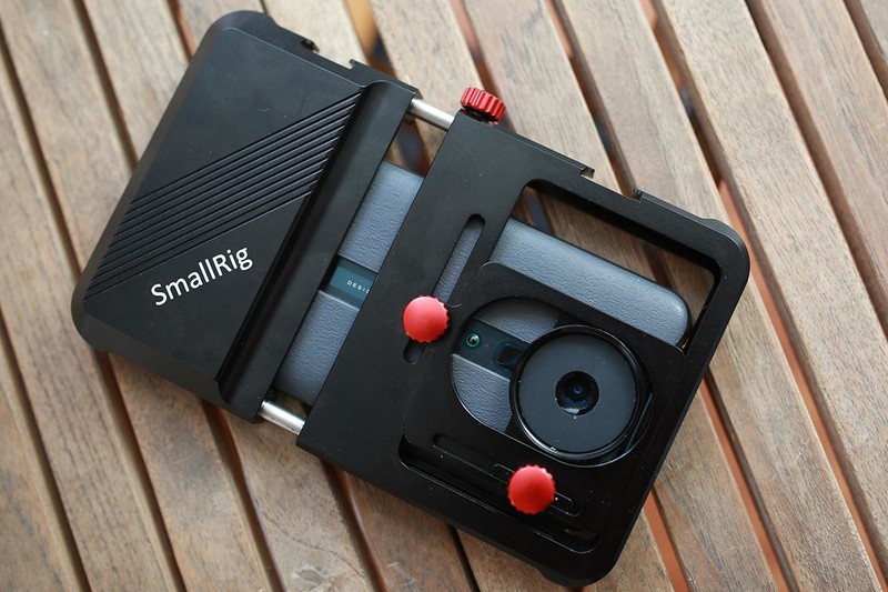 视频创作必备，斯莫格手机兔笼的新鲜体验