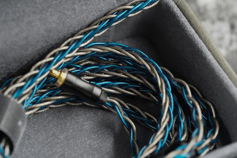 快乐肥宅平头塞体验：音可若瓦yincrow天牛平头塞RW-3000