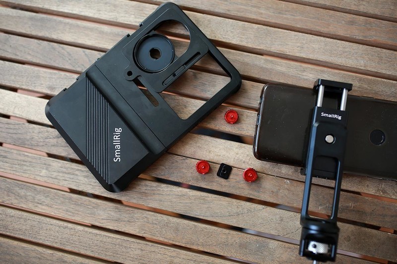 视频创作必备，斯莫格手机兔笼的新鲜体验