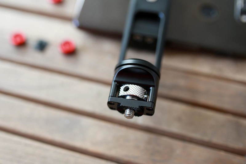 视频创作必备，斯莫格手机兔笼的新鲜体验