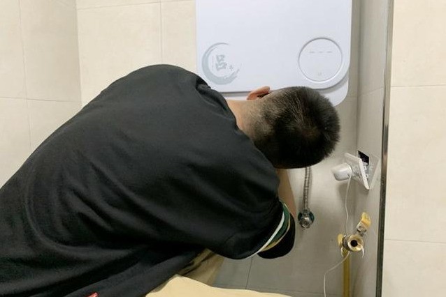 云米零冷水燃气热水器S1 吕布款：零冷水无线互联，增压畅快洗