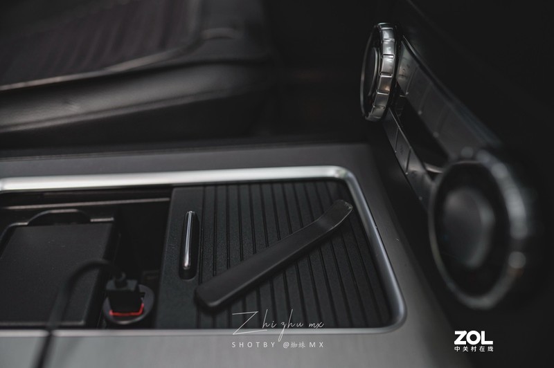 给车装台4K超清相机是什么体验？70迈行车记录仪A800上手