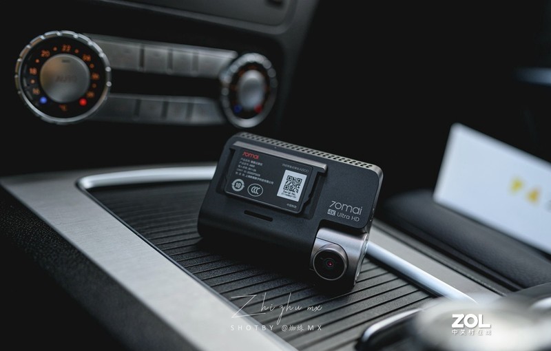 给车装台4K超清相机是什么体验？70迈行车记录仪A800上手