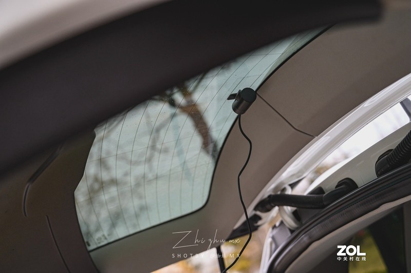 给车装台4K超清相机是什么体验？70迈行车记录仪A800上手