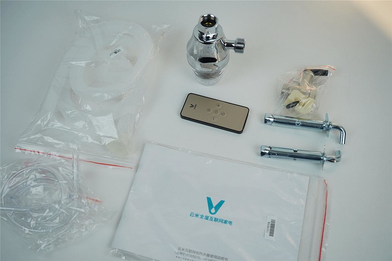 云米电热水器Nano A1，彩色面板，净滤、排污阻垢、值得入手！