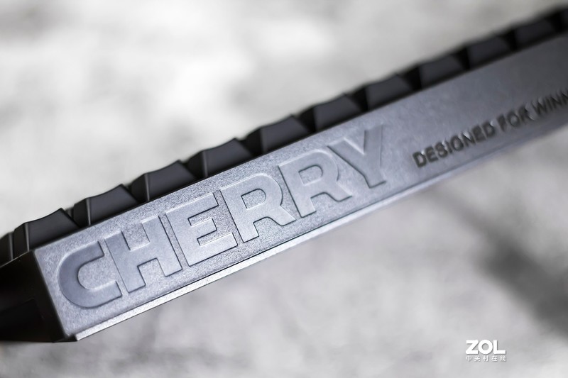 樱桃MX2.0S RGB机械键盘体验：不为信仰而生，内外细节别样丰富