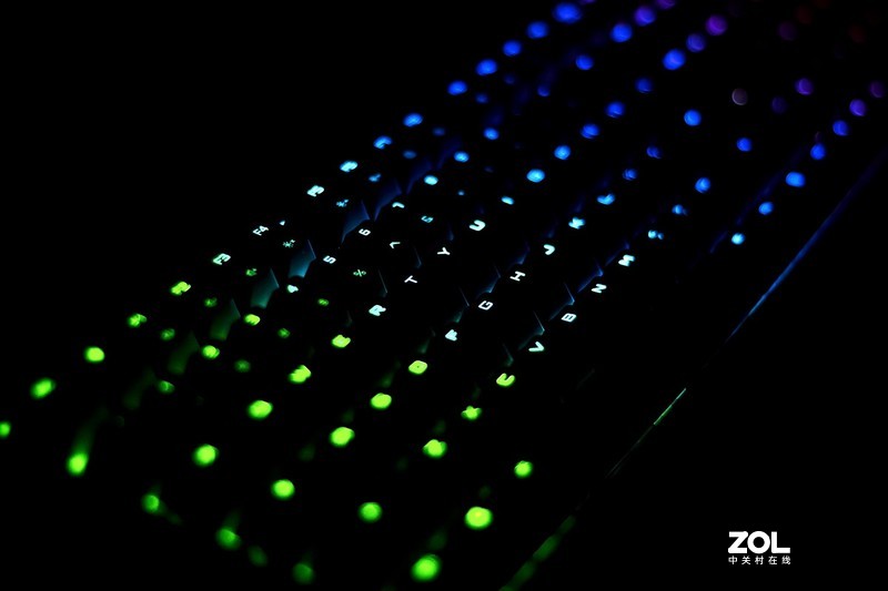 樱桃MX2.0S RGB机械键盘体验：不为信仰而生，内外细节别样丰富