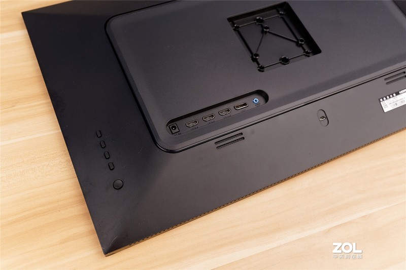 泰坦军团大金刚T27FG试用