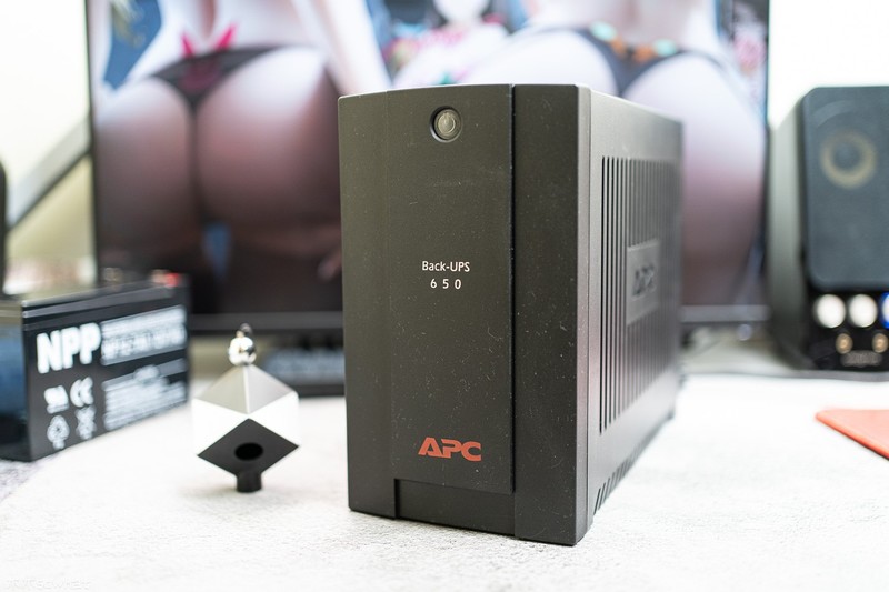 给NAS周全保护,2分钟更换电池，让APC BX650 UPS满血复活