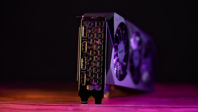 技嘉GeForce RTX3060Ti魔鹰PRO显卡首波上市，碾压2080S