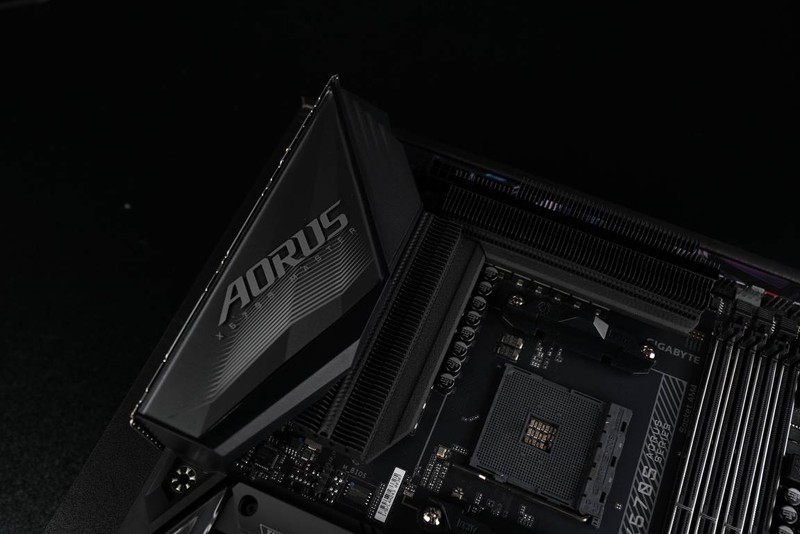 主板不会开XMP性能直接损失30%，小白使用教程来了