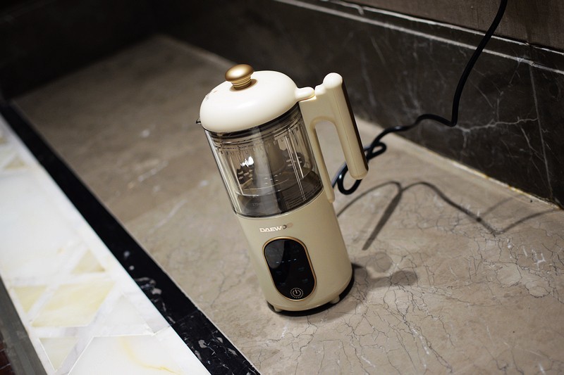 一键全自动.先蒸后搅.24h长效预约 大宇蒸煮辅食机