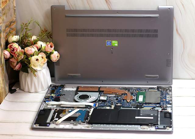 提升效能立竿见影，光威弈Pro笔记本内存升级体验