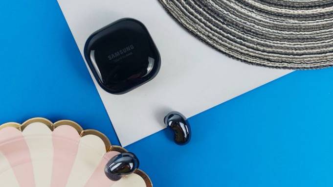 OPPO Enco X和星空体育平台Galaxy bud live应该选择什么？