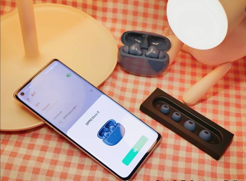 OPPO Enco X和星空体育平台Galaxy bud live应该选择什么？