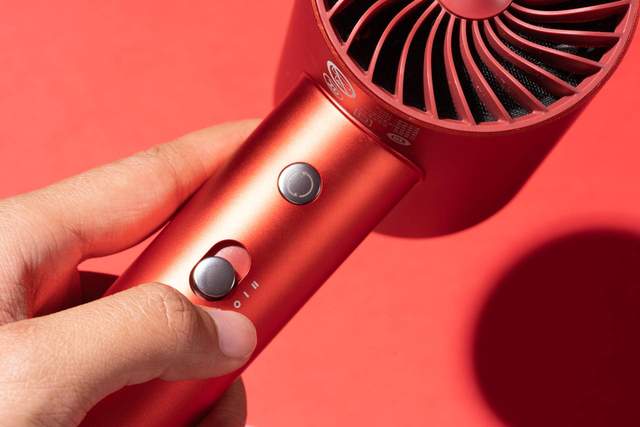 不再惧怕天天吹头发了-追觅负离子吹风机