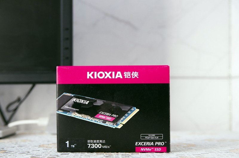 高级玩家必备，铠侠EXCERIA PRO PCIe4.0固态硬盘入手体验