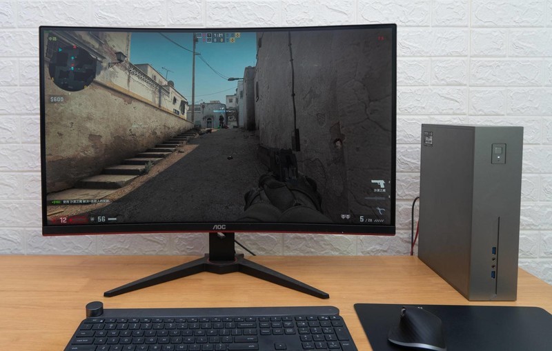 AMD超强APU加持，仅6L的极夜T660S，比DIY还给力