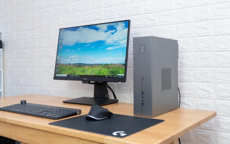 AMD超强APU加持，仅6L的极夜T660S，比DIY还给力