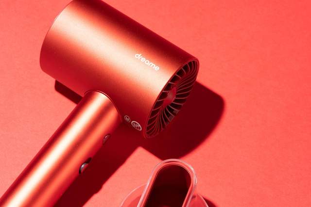 不再惧怕天天吹头发了-追觅负离子吹风机