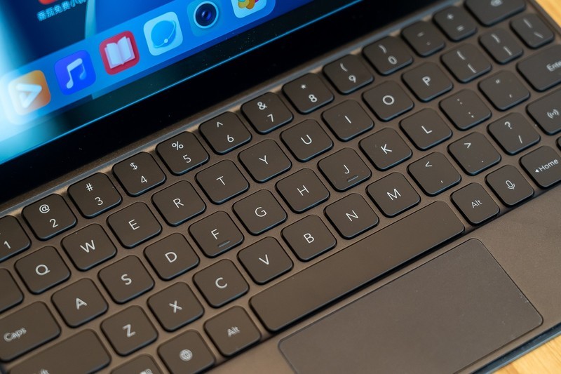 两大重磅配件加持，变身高效生产力工具——荣耀平板V7 Pro体验