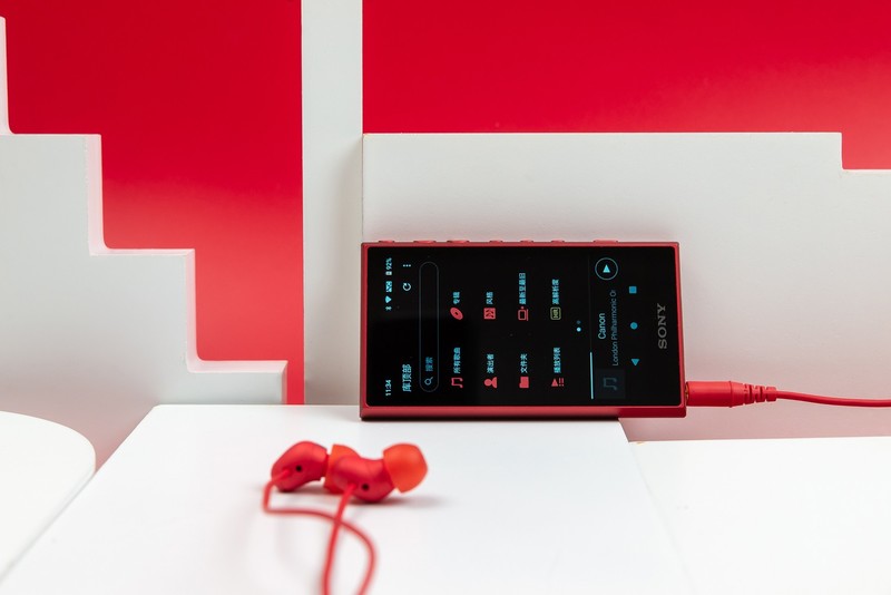 给“磁带机”装上了安卓系统，索尼这波情怀牌满分！