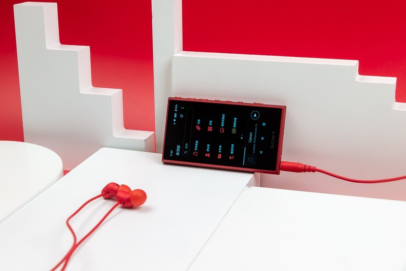 给“磁带机”装上了安卓系统，索尼这波情怀牌满分！