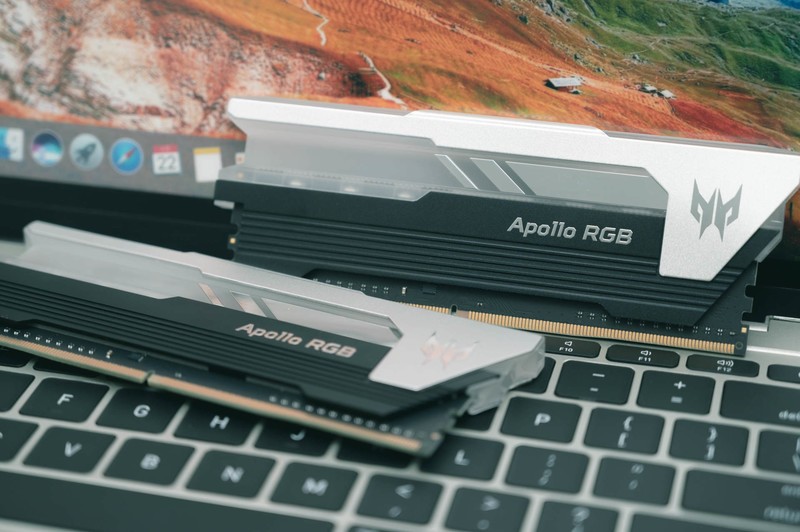 B-Die内存  有信仰无溢价的宏碁Predator Apollo上手体验