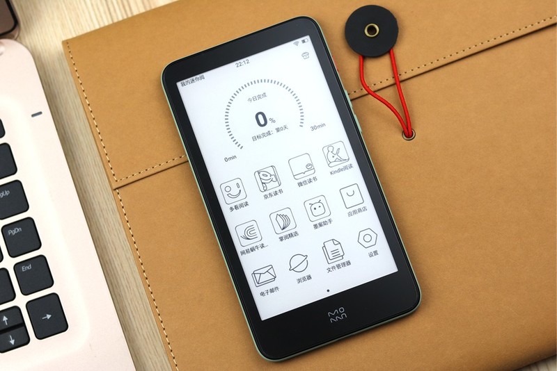 国产羽量级电子书评测，屏幕“缩水”成5.2寸，支持背光调节