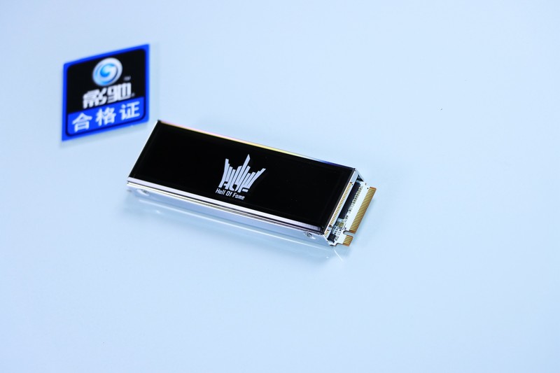 5800X 与 11700K 哪个更适合 CSGO 这一类对抗性较高的游戏呢？