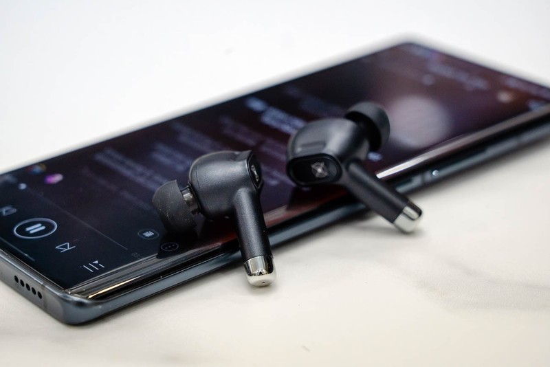 西圣XISEM Olaf TWS耳机评测：能打游戏能听音乐