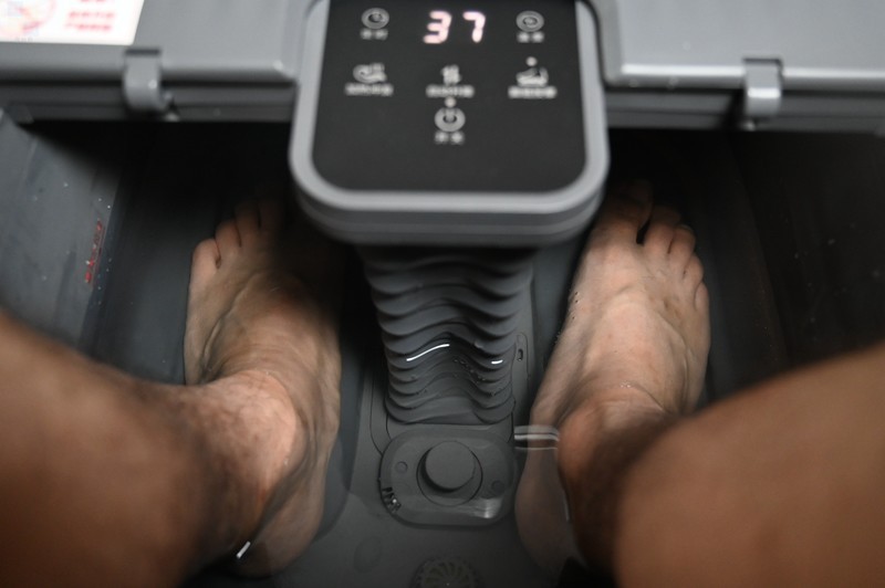 更省地儿的足浴器，按摩效果也很好，HITH智能自动折叠足浴器D3体验