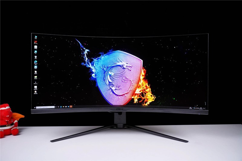 34英寸，21:9屏幕比例，还有高刷，这款微星MPG 343CQR电竞显示器真不错！