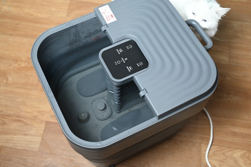 更省地儿的足浴器，按摩效果也很好，HITH智能自动折叠足浴器D3体验