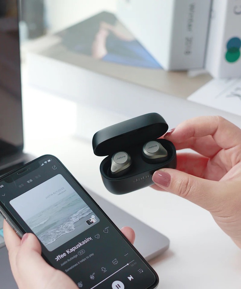 我愿称之为无线耳机之皇，捷波朗Elite85t：双芯降噪+31小时续航