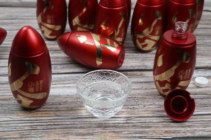 浓香型好酒平价选择——谷小酒·红米粒体验