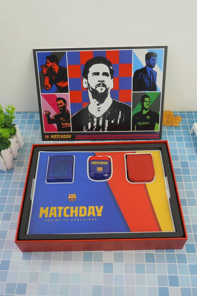 被包装感动的YOOSE Y1 剃须刀开箱：足球爱好者的福利