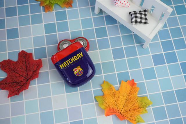 被包装感动的YOOSE Y1 剃须刀开箱：足球爱好者的福利